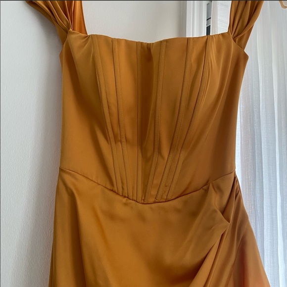 Sesto Senso Corset Gown - Picture 3 of 4